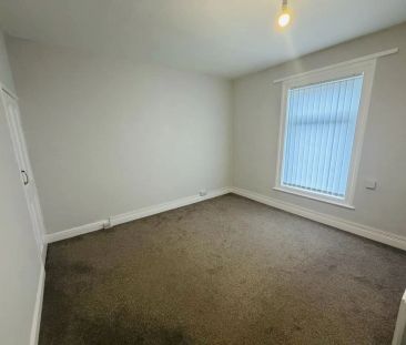 68 Thesiger Street, - Photo 2