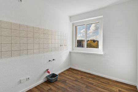 Gepflegte 2-Raumwohnung mit Balkon in der Merseburger Straße! - Photo 5