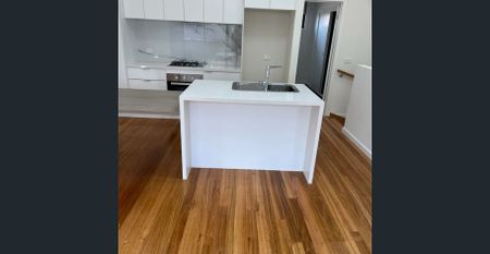 2/106 David Street, Preston, VIC 3072 - Photo 4