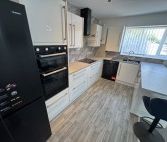 Partington Lane Swinton Manchester Greater Manchester - Photo 4