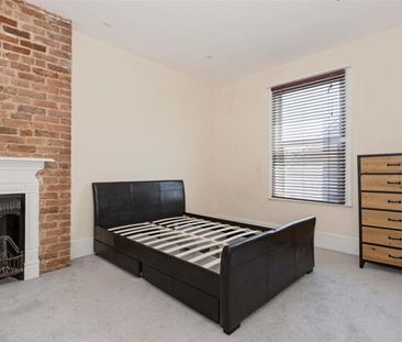 Room in a Shared Flat, Hove Park Villas, BN3 - Photo 5