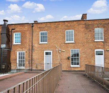3 bedroom flat to rent - Photo 6