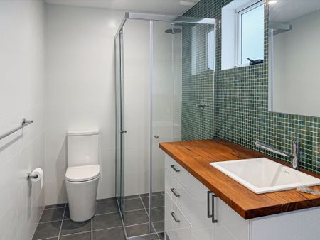Spacious duplex with ocean views - Photo 4
