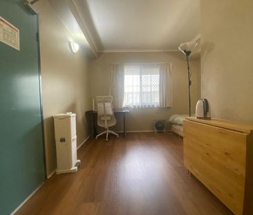 Studio with A/C at the Heart of Educational District - Photo 1