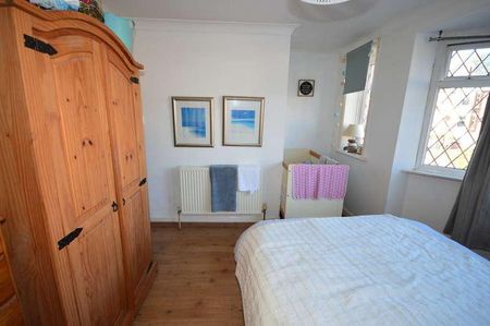 Calvin Road, Winton, BH9 - Photo 3