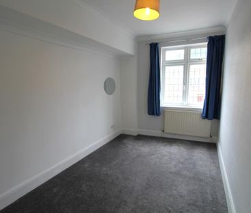 2 bedroom maisonette to rent - Photo 2