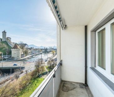 Sentihof - Your new home with a view of the Reuss - Photo 4
