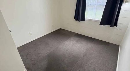 A friendly local community. - Photo 3