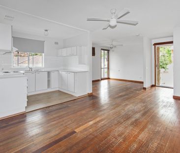 Rare 5-Bedroom Family Home - Photo 3