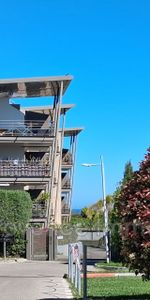 Location Appartement 2 pièces 51m² ANTIBES 06600 - Photo 3