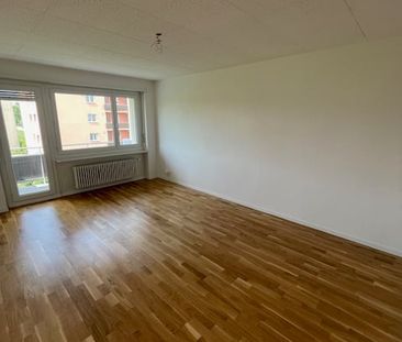 Bel Appartement 3 pièces rénové, calme, avec balcon à Cortaillod - Foto 1