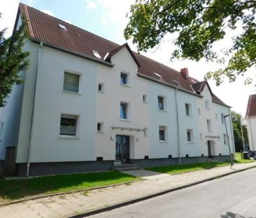 Komplett renovierte DG Wohnung mit Duschtasse! - Photo 1