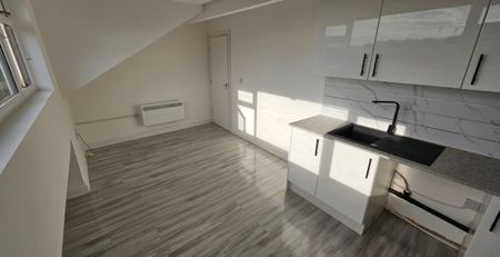 Flat 2, Compton Place, Harehills, Leeds, LS9 7BN - Photo 5
