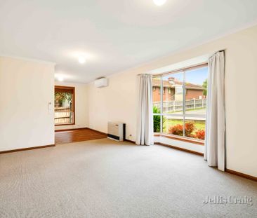 2/204 Larter Street, Golden Point - Photo 5
