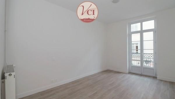 Location Appartement 3 pièces 67m² VICHY 03200 - Photo 1