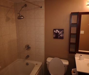 For Lease - 200 Victoria Street Unit# 1603, Toronto, Ontario - Photo 2