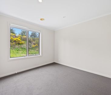 Situated In Quiet Canadian Location - Photo 3