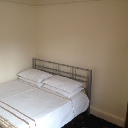 Double room available Menai Bridge Anglesey - Photo 1