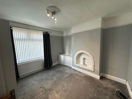 4 bedroom terraced house to rent - Photo 3