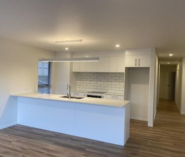 Stylish new build - Photo 6