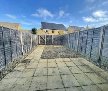 2 bedroom terraced house to rent - Photo 1