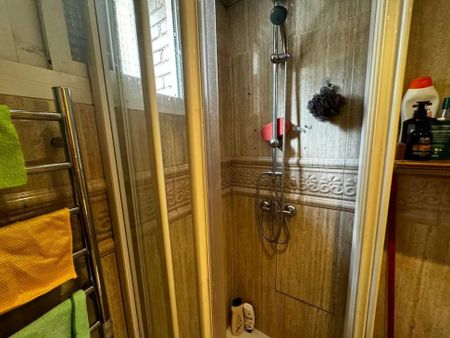 Calle de Cantalapiedra, Madrid, Community of Madrid 28038 - Photo 4