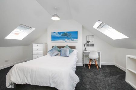 2 bedroom terraced house to rent - Photo 3