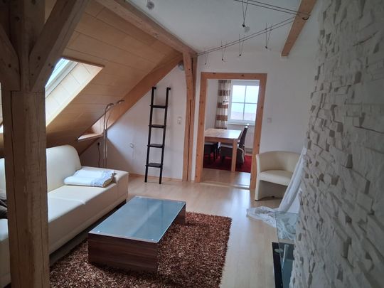 Mieten Sie diese schön möblierte 3 Zimmer DG Wohnung in 94078 Freyung - Photo 1