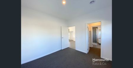 Modern Living in Wollert - 14 Sheba Way - Photo 2