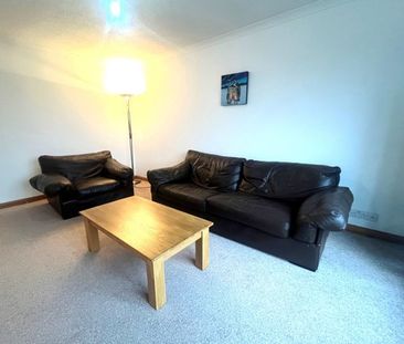 56 Lord Hay's Grove, AB24 1WT, Aberdeen - Photo 3