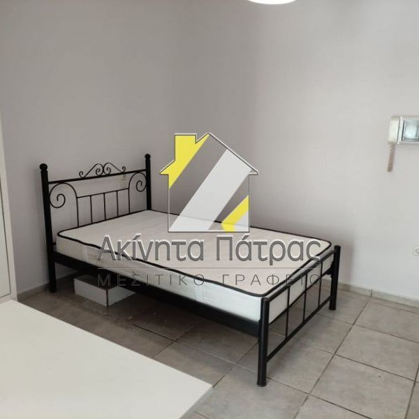 Studio/Γκαρσονιέρα για ενοικίαση Μέσα Αγυιά - Παναχαϊκή (Πάτρα) - Φωτογραφία 1