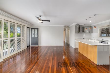 91 Jellicoe Street, North Toowoomba QLD 4350 - House For Rent | Domain - Photo 2