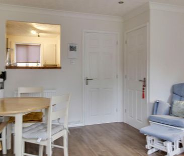 2 bedroom terraced house to rent - Photo 2