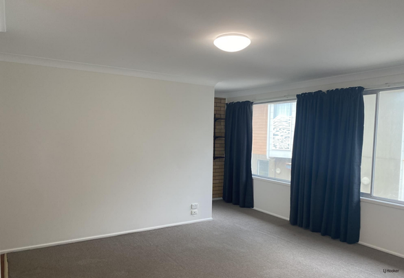 Light-Filled One-Bedroom Apartment in Prime Currumbin Location - Photo 1