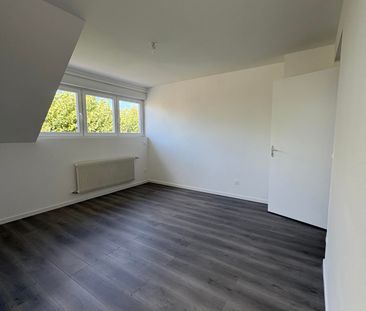 Location Appartement 3 pièces 62m² COUDEKERQUE BRANCHE 59210 - Photo 1