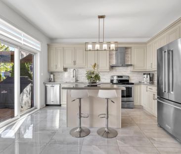For Lease - 21 Brooks Avenue, Aurora, Ontario - Photo 6