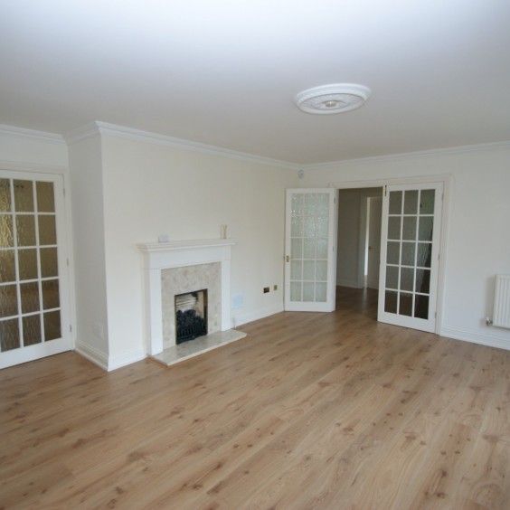 Oakdene, Beaconsfield, Bucks,HP9 - Photo 1