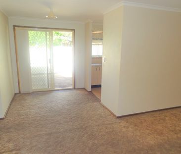 Villa close to amenities - Photo 3