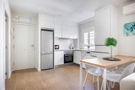 Calle Lope de Vega, Sevilla, Andalusia 41003 - Photo 5