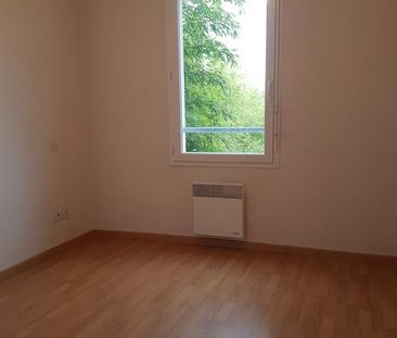 Location Appartement 2 pièces 50m² AIRE SUR L ADOUR 40800 - Photo 5
