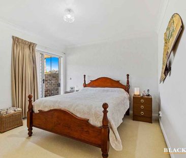 Charming retreat close to the beach - Photo 6