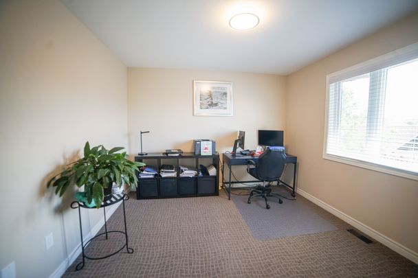 For Lease - 55 Pierpoint Drive, Niagara-on-the-Lake, Ontario - Photo 1