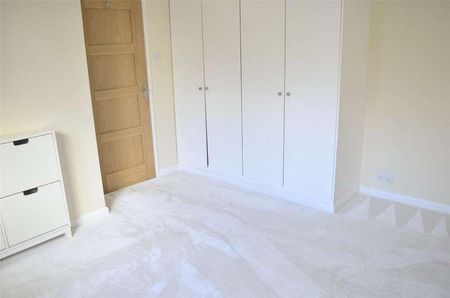 Shirley Heights, Shirley Road, Wallington, Surrey, SM6 - Photo 5