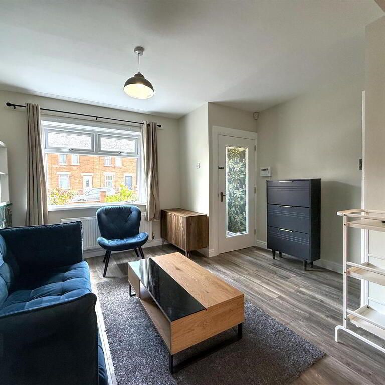 16 Richview Street, Donegall Road, Belfast, BT12 6GP - Photo 1