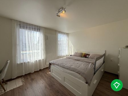 Prachtig gerenoveerde woning met 3 slaapkamers en tuin te Roeselare - vrij vanaf 1/04/2026. - Photo 4