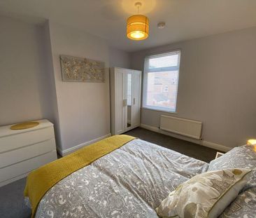 1 bedroom in a house share to rent - Photo 5