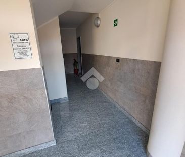 Monolocale in affitto - Photo 1