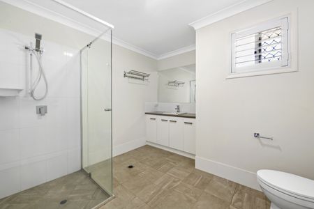 Furnished Unit Close To Town - Photo 4