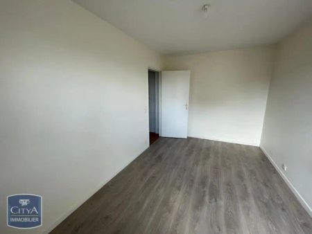 Appartement à louer 4 pièces 93.02m² - Photo 3