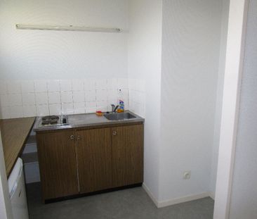 Location Appartement 1 pièce 23m² RENNES 35700 - Photo 4